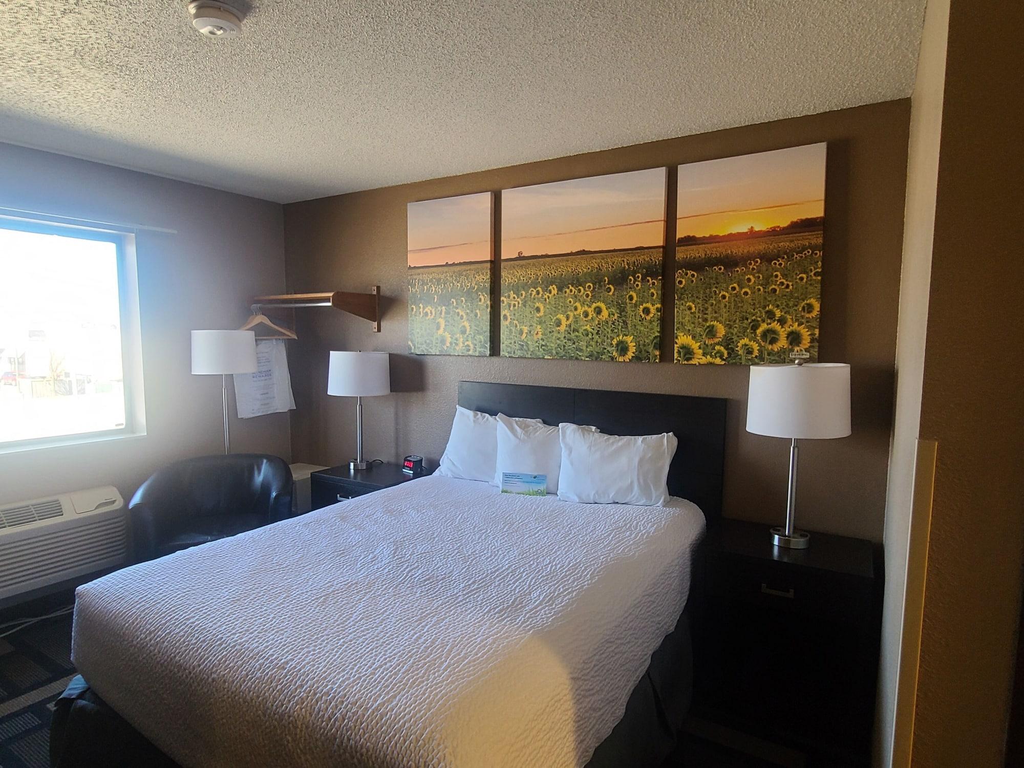 Days Inn By Wyndham Watertown Εξωτερικό φωτογραφία